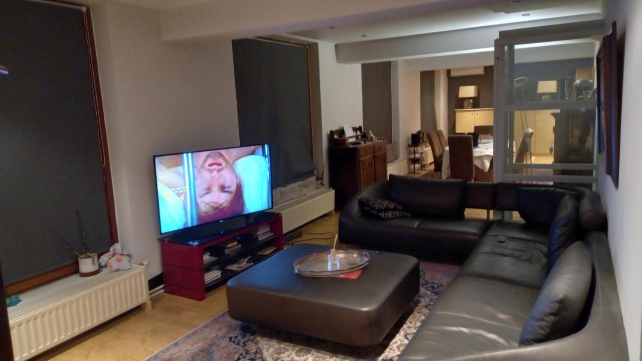 Luxe Appartement Met 3 Slaapkamers En 1 Kingsize Bed Slaapzetel En Drie Dubbelbedden Dendermonde Eksteriør bilde